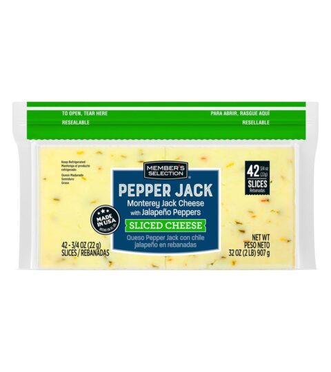 Sliced Pepper Jack Cheese..MONTEREY JACK CHEESE WITH JALAPENO ..Member’s Selection 907g..